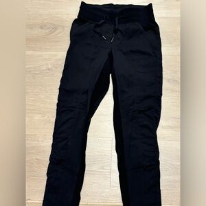 Lululemon, street to studio pant II *unlined, 28”